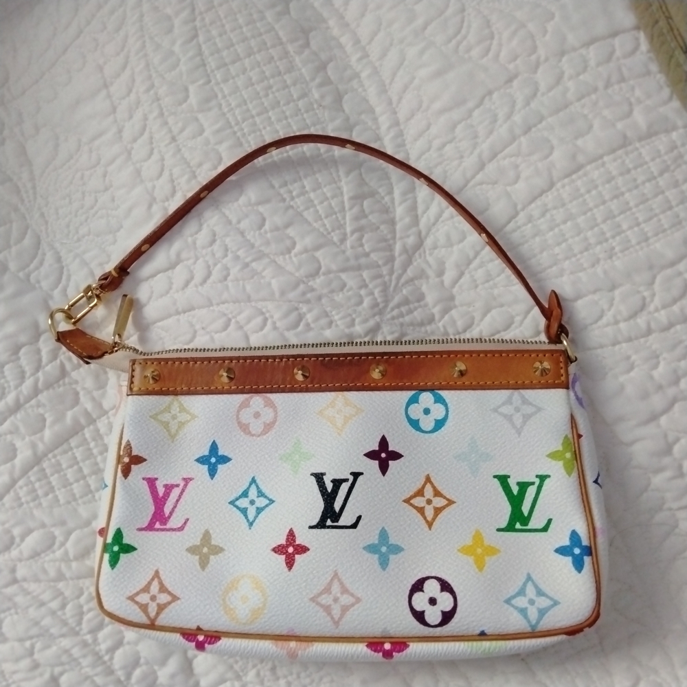 🚨SOLD🚨Louis Vuitton Multicolor Monogram Pochette - White with Multicolor Logos